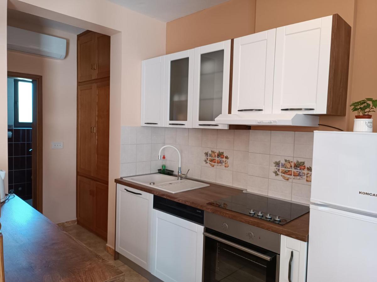 Apartments Ivicek Porec Exterior photo